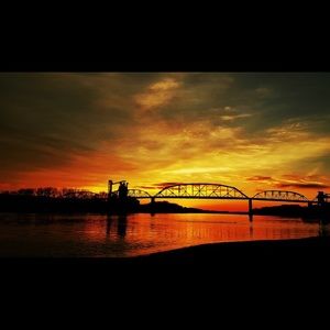 Meet your Posher, Levi